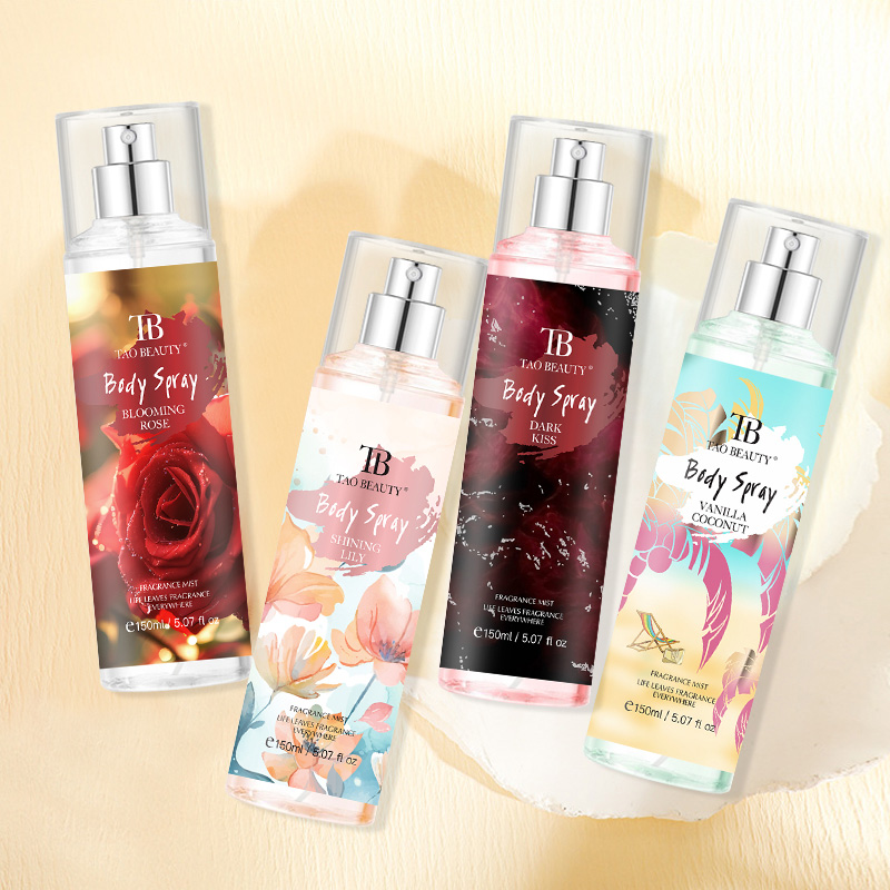The fragrance spray has a long - مراجعة Perfume Travel Set وسعره